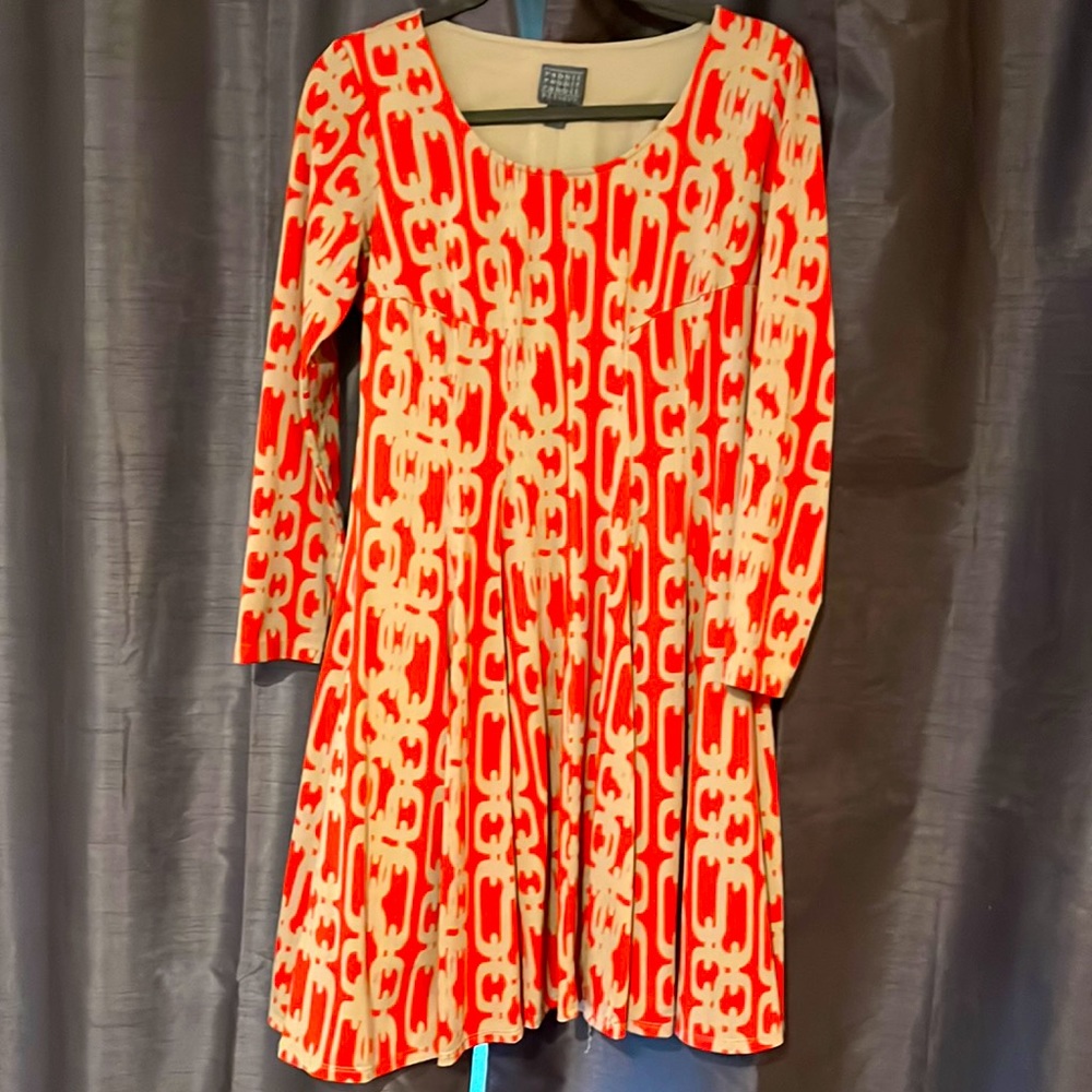Rabbit Rabbit Rabbit Designs coral lined Dress Size 8
